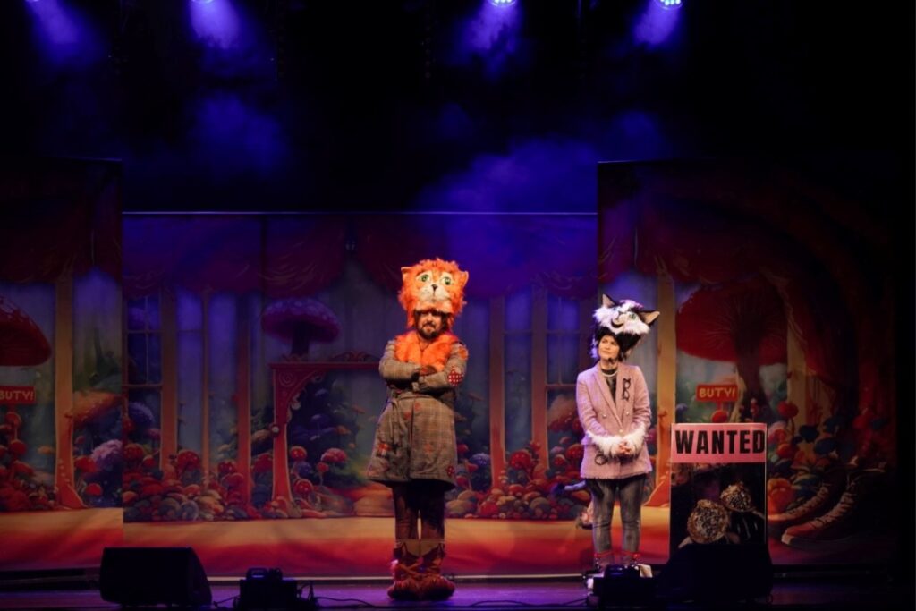 Scena Małego Widza_detektyw_kot